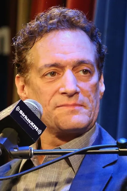 Anthony Cumia interpretando a Self