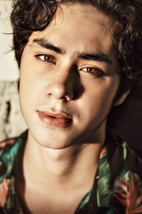 Anthony Jennings — personaje: Macoy