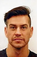 Brandon Glanton ha trabajado con Anthony Jerez en 1 ocasiones