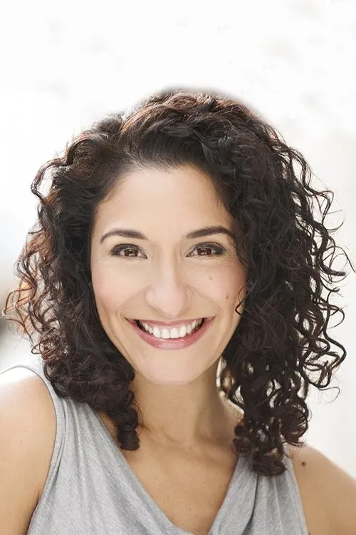 Tom Bruno ha trabajado con Anthoula Katsimatides en 1 ocasiones