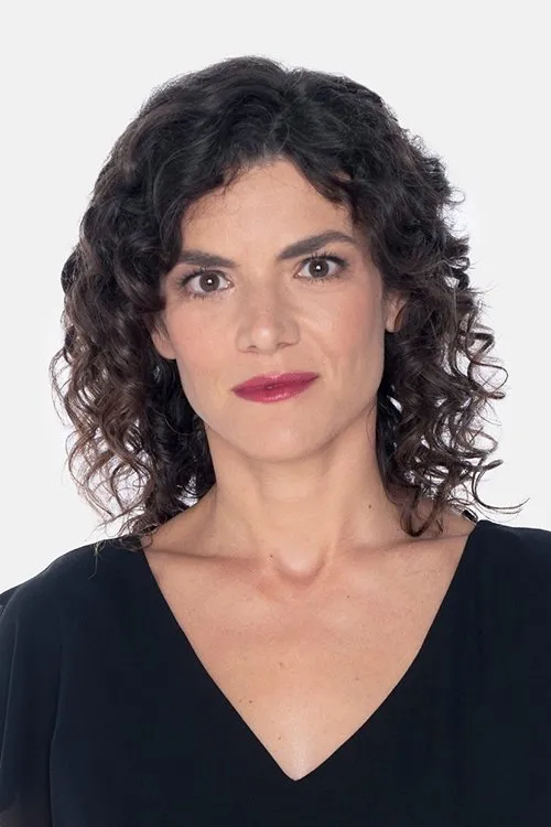 Αντιγόνη Φρυδά en su biografía y filmografía