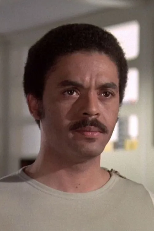 Richard Mottau ha trabajado con Anton Phillips en 1 ocasiones