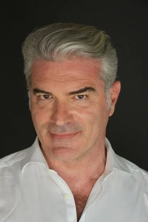 Dirk Plönissen ha trabajado con Antonello Annunziata en 1 ocasiones