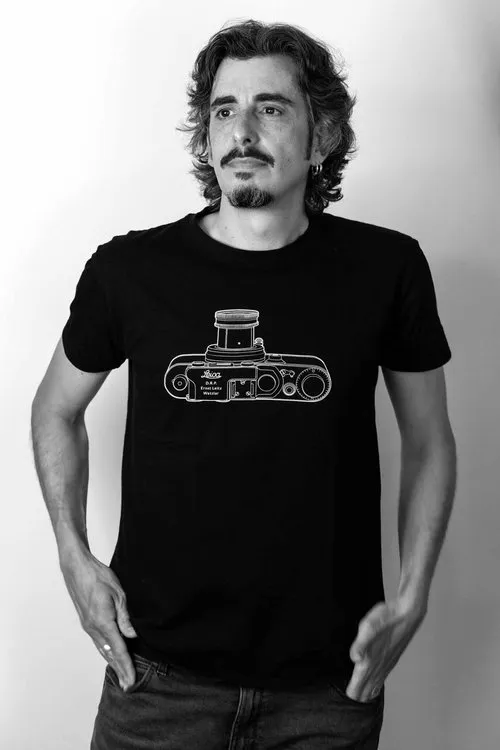 Antonio Galeano interpretando a Iván