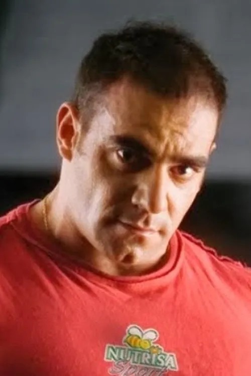 Antonio Osta interpretando a Sebastián