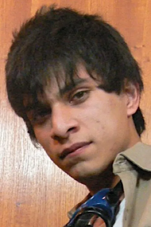 Antonio interpretando a (archive footage)