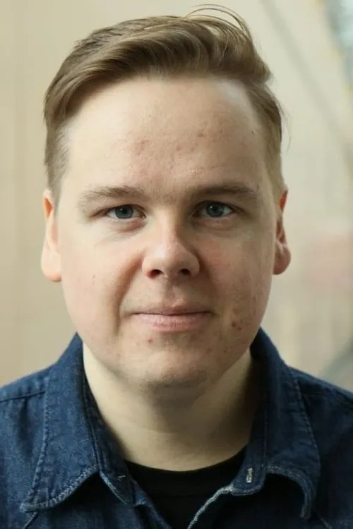 Antti Tuomas Heikkinen — personaje: Emppu