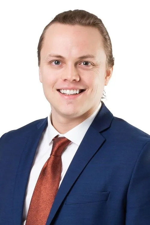 Antti Väre interpretando a Terho