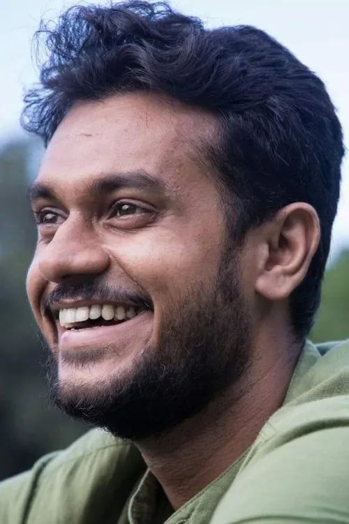 Anujoy Chattopadhyay — personaje: Tanay