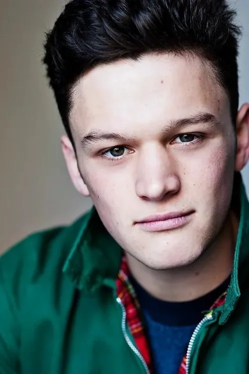 Shaun Aylward ha trabajado con Archie Rush en 1 ocasiones