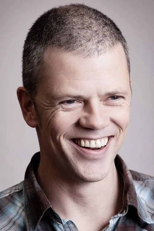 Are Kalvø interpretando a Rektor Åmus