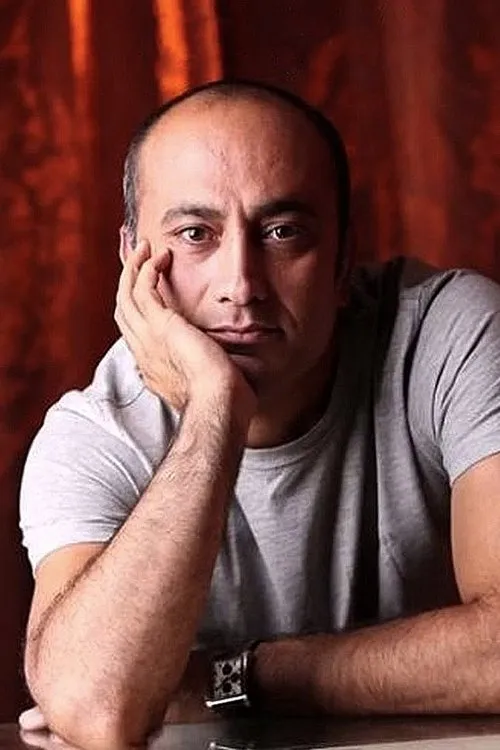 Foto de perfil del actor Aref Lorestani en el reparto