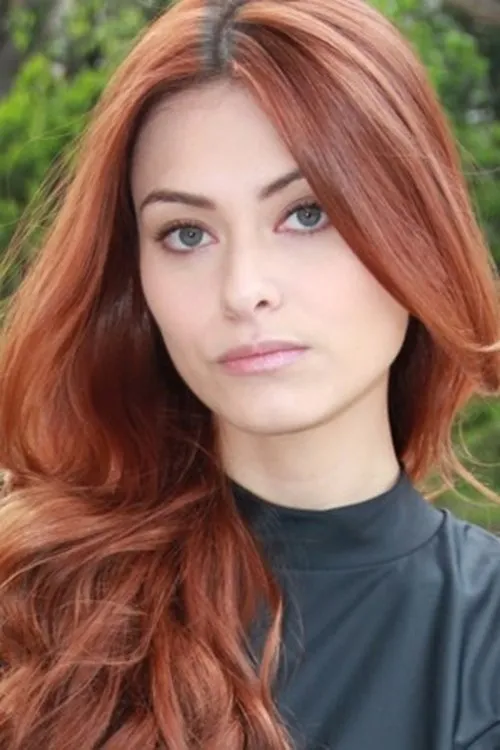 Arena Ibarra en su biografía y filmografía