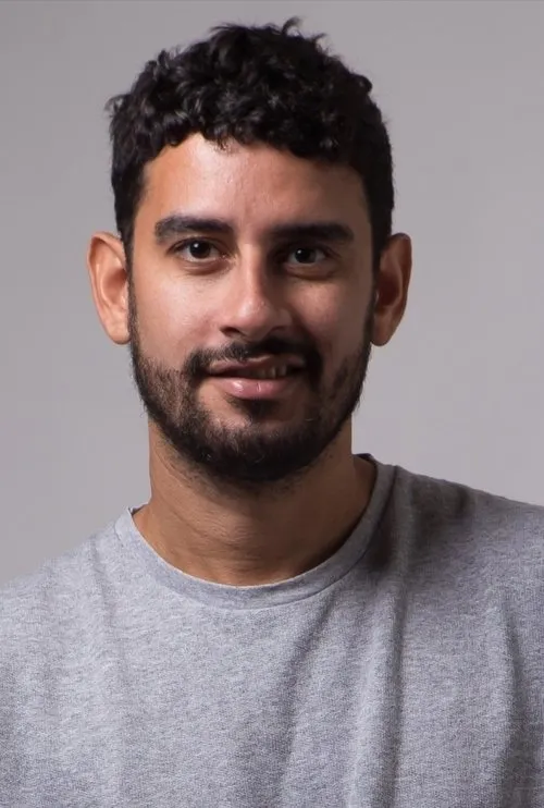 Ari Areia — personaje: Olívio