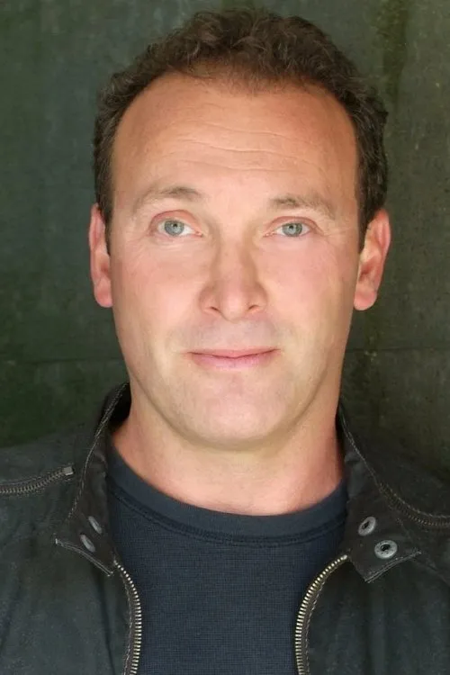 Terry Lawrence ha trabajado con Ari Solomon en 1 ocasiones