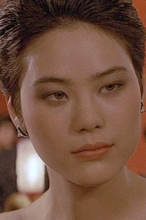 Joey Chin ha trabajado con Ariane en 2 ocasiones