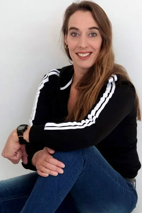 Arianne Fennema interpretando a Buurvrouw