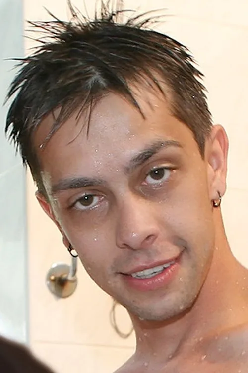 Kai Summers ha trabajado con Aric Hockett en 3 ocasiones