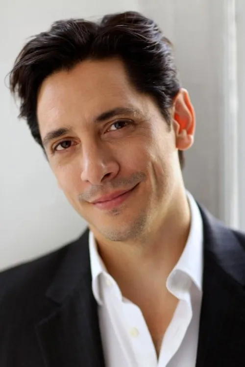 Paul Niebanck ha trabajado con Ariel Shafir en 1 ocasiones