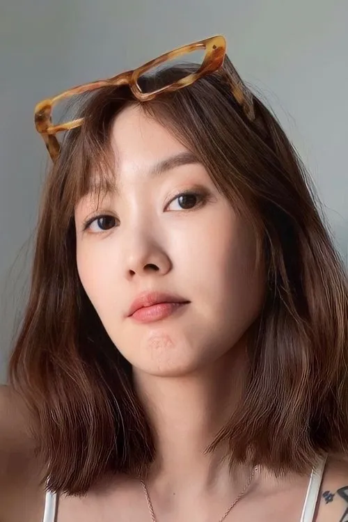 Teeti Srijan ha trabajado con Arikanta Mahapreukpong en 1 ocasiones