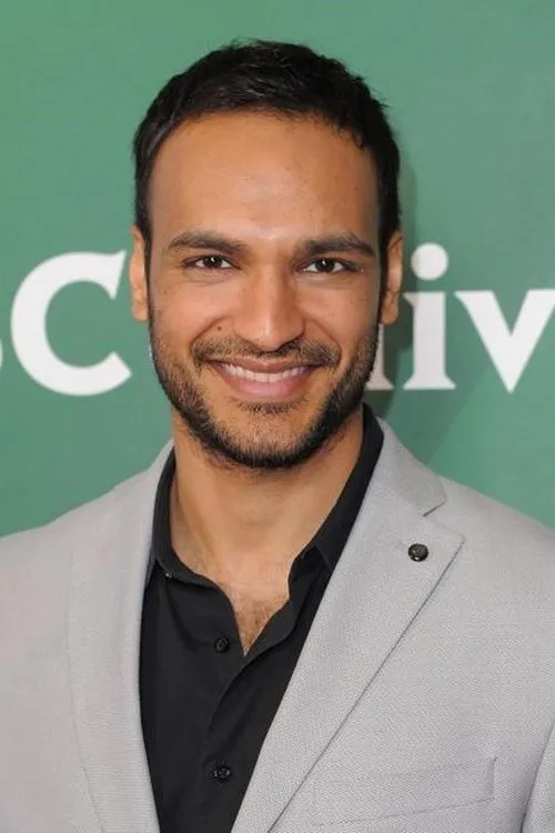 Evan Arnold ha trabajado con Arjun Gupta en 1 ocasiones