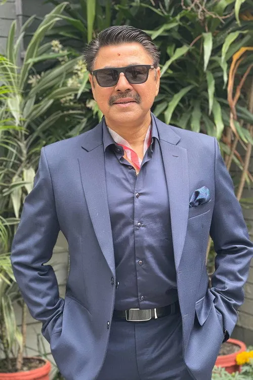 Biraj Bhatta ha trabajado con Arjun Shrestha en 1 ocasiones