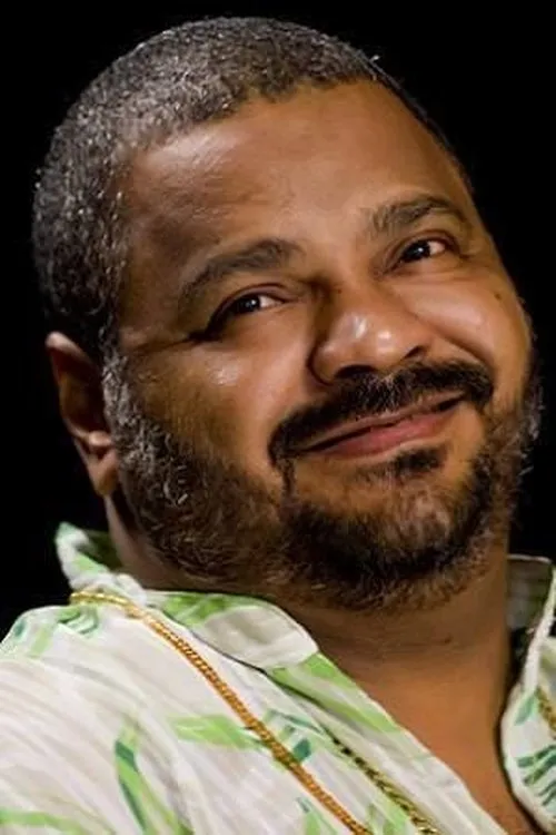 Arlindo Cruz interpretando a 