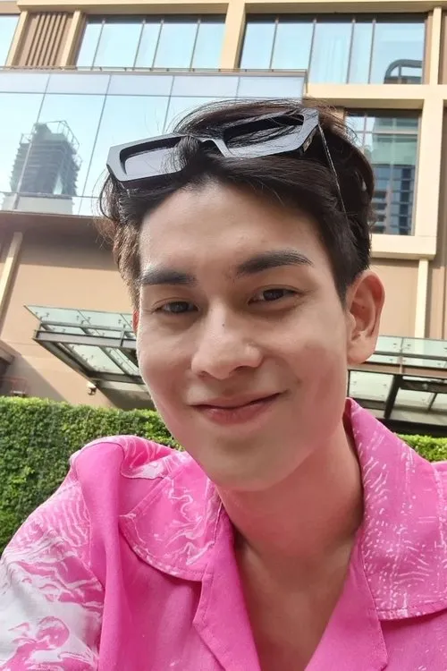 Arm Sappanyoo Panatkool interpretando a Jaonan /