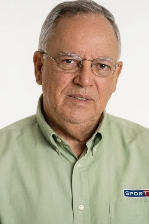 Armando Nogueira interpretando a Self
