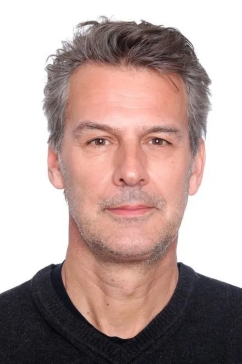 Tom Neubauer ha trabajado con Armin Block en 1 ocasiones