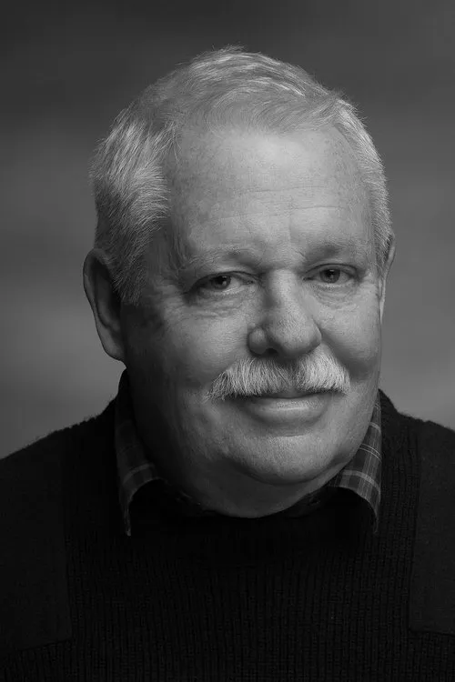 Armistead Maupin interpretando a Himself