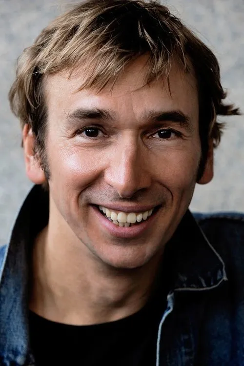 Arnd Schimkat interpretando a Der Dorfpolizist