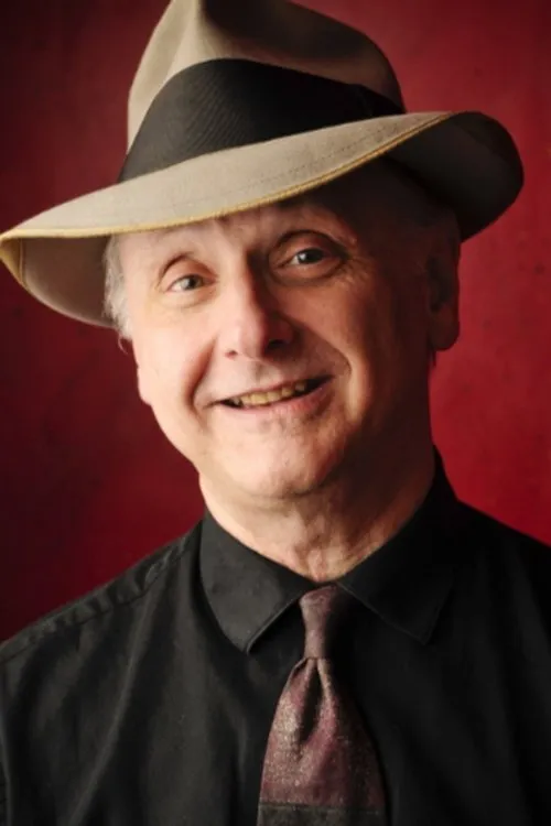 Mike Daly ha trabajado con Arne Fogel en 1 ocasiones