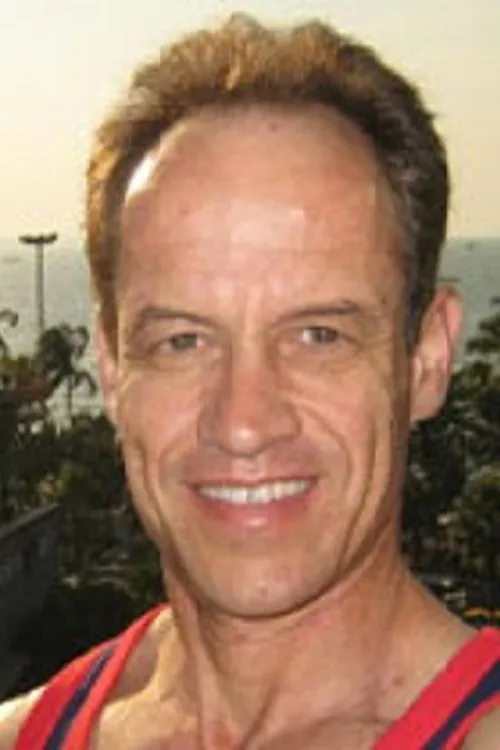 Arnold Schwartzenpecker interpretando a (archive footage)