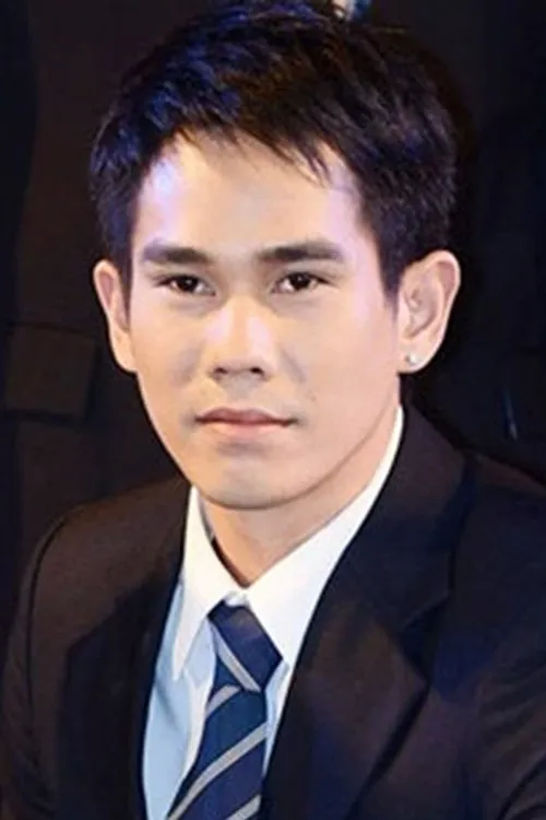 Korakot Tunkaew ha trabajado con Arnuttaphol Sirichomsaeng en 1 ocasiones