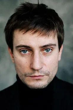 ???? ????????? ha trabajado con Артём Григорьев en 1 ocasiones