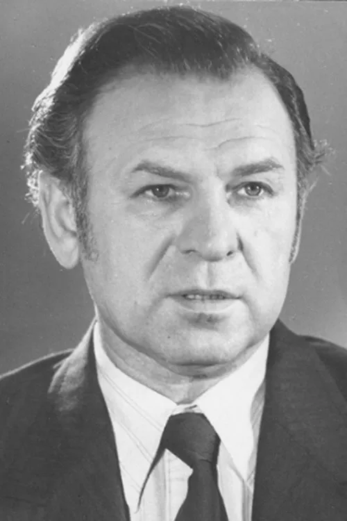 Artiomas Inozemcevas interpretando a