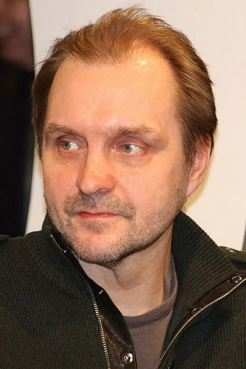 Arto Halonen interpretando a Psychiatry