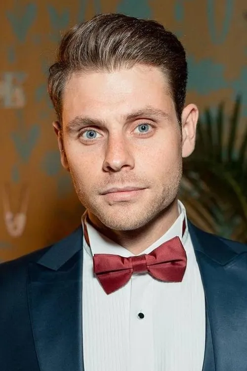 Артур Логай en su biografía y filmografía