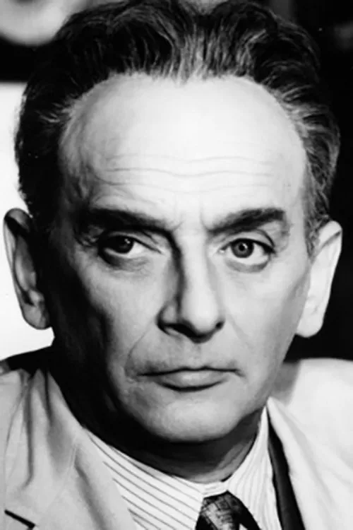 Artur Młodnicki interpretando a Albin Niementowski