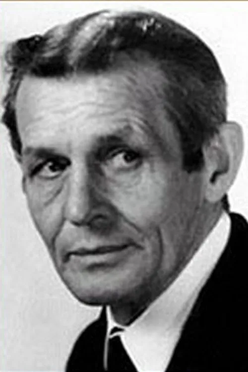 ???????? ???????? ha trabajado con Artur Nichenkin en 2 ocasiones