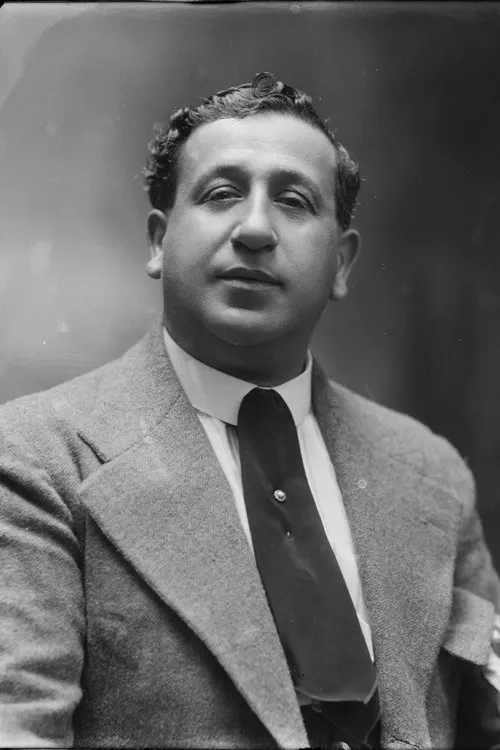 Giorgio Bianchi ha trabajado con Arturo Falconi en 2 ocasiones