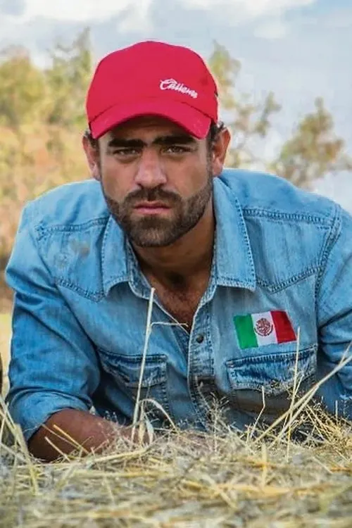 Ahrid Hannaley ha trabajado con Arturo Islas Allende en 1 ocasiones