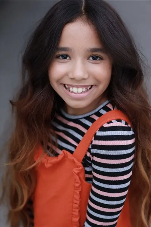 Celina Smith ha trabajado con Arwen Monzon-Sanders en 1 ocasiones