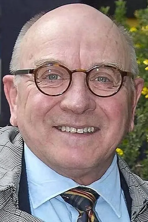 Asger Reher interpretando a Boss