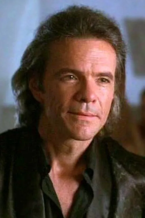 Christian Noble ha trabajado con Ashby Adams en 1 ocasiones