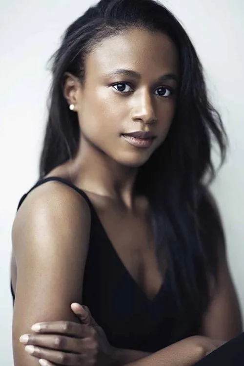 Robert Eli ha trabajado con Ashlei Sharpe Chestnut en 1 ocasiones