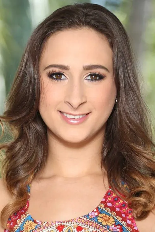 Ashley Adams interpretando a (archive footage)