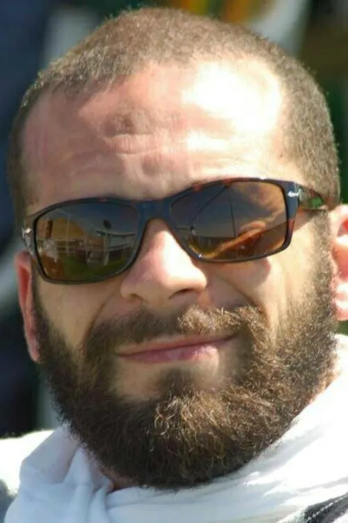 ???? ???? ha trabajado con Ashraf Mahdy en 1 ocasiones