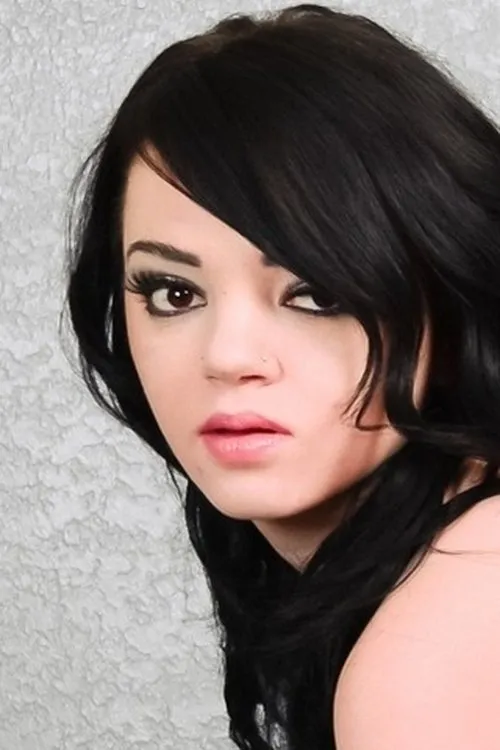 Ashton Haze interpretando a